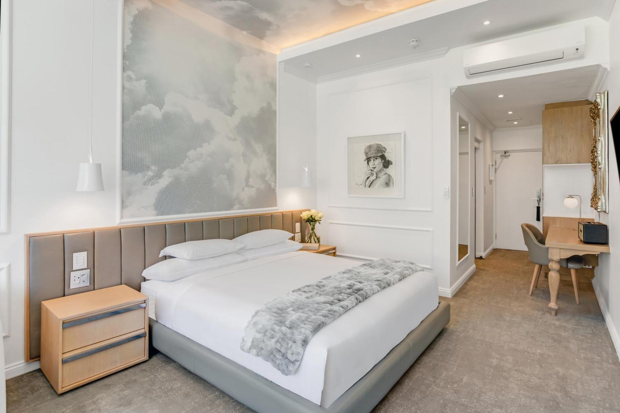 Two Bedroom Mountain Facing Suite